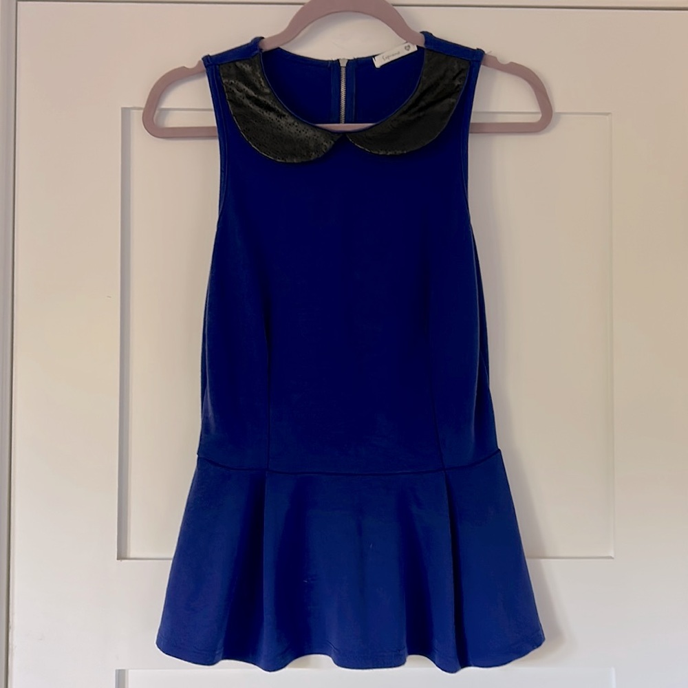 Soprano peplum sleeveless top, women’s size medium